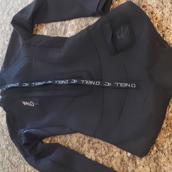 O'neill wet suit - Picture 3 of 3
